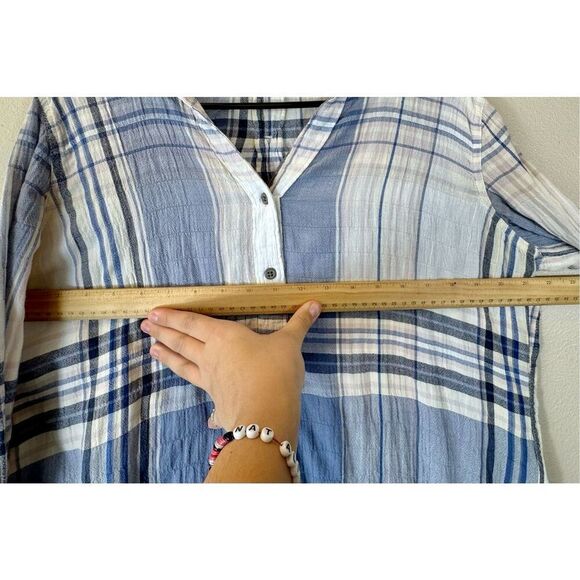 Woolrich Women's Carabelle Convertible Lightweight Button Up Shirt Large - Picture 9 of 10